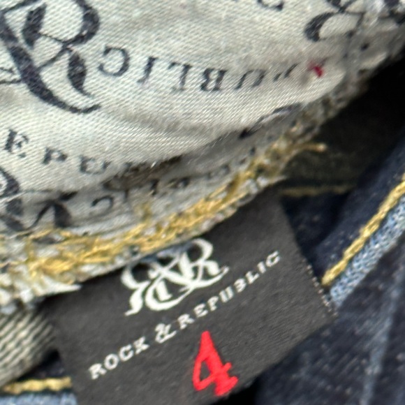 Rock & Republic Jeans. - Picture 2 of 5